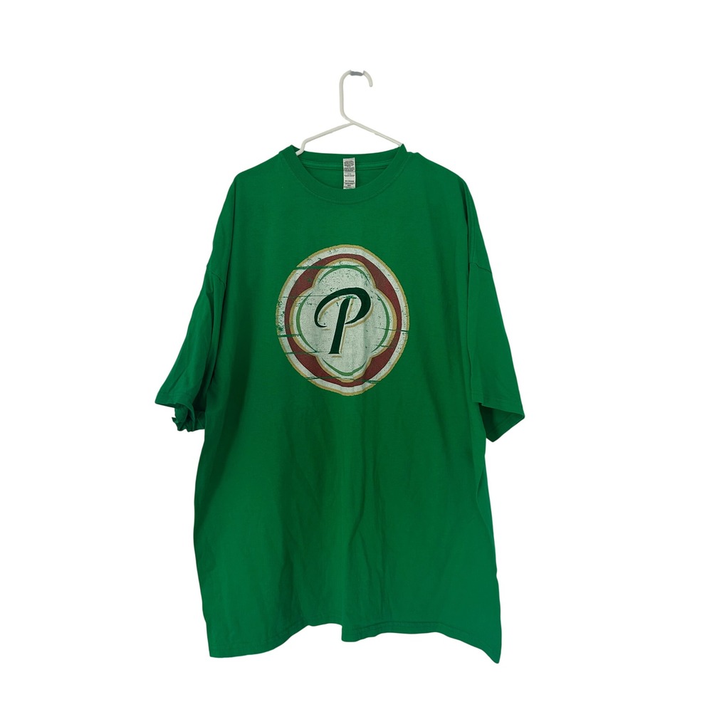 Presidente Beer Gildan Men's Green Graphic T-Shirt
